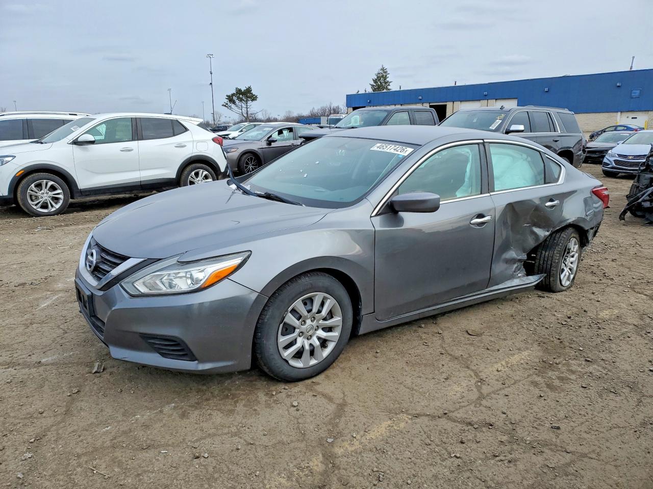 Salvage Nissan Altima Image