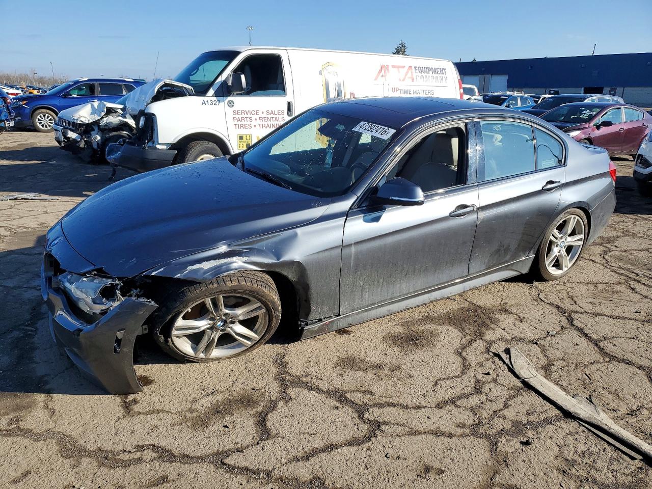 Salvage BMW 3 Series Image