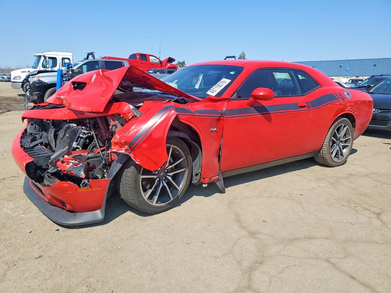 Salvage Dodge Challenger Image