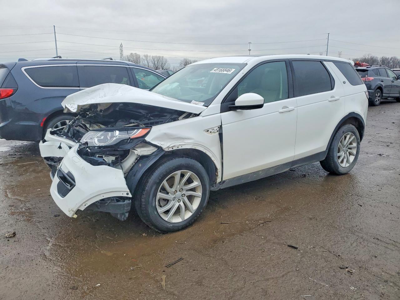 Salvage Land Rover Discovery Image