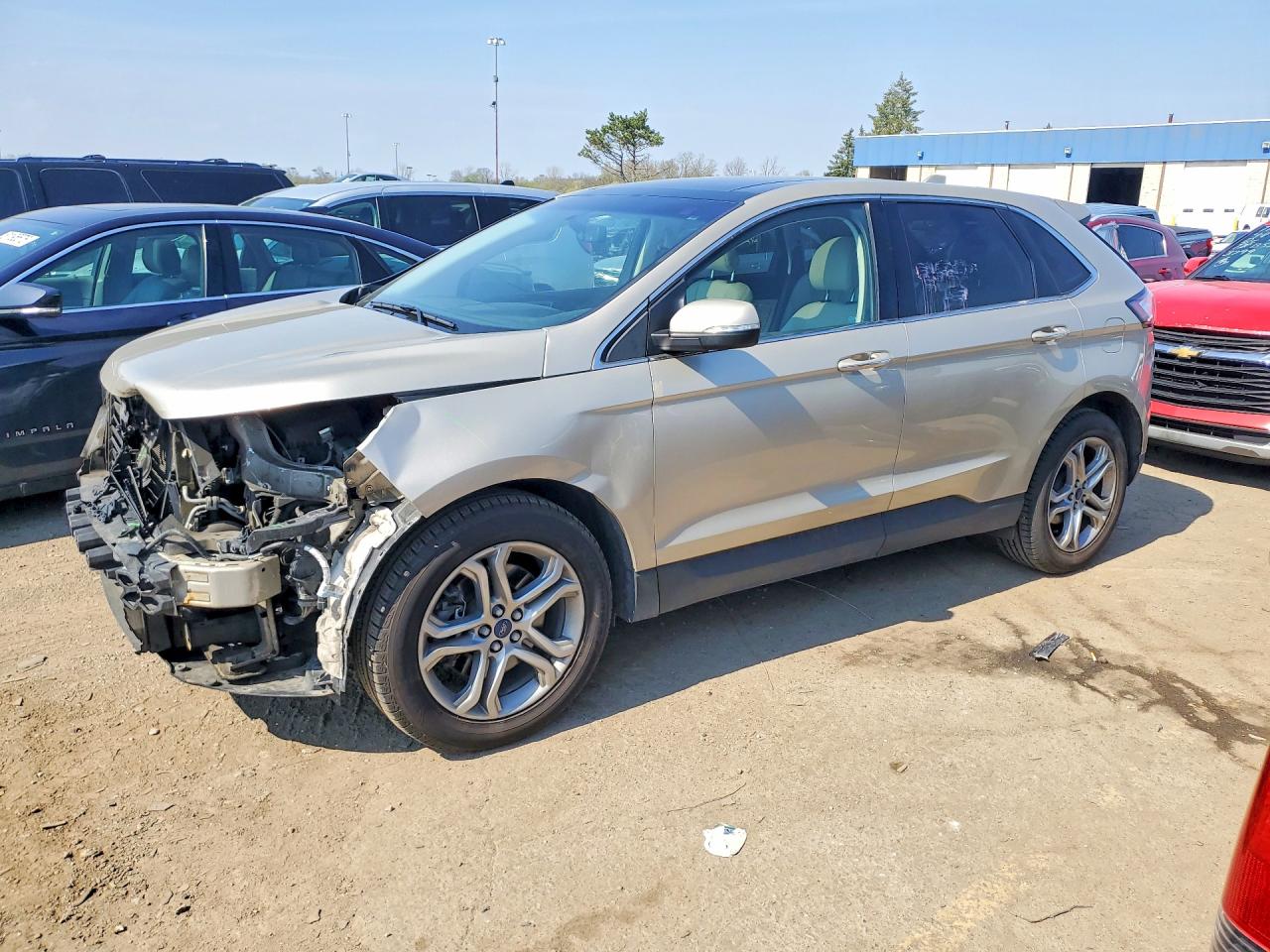 Salvage Ford Edge Image