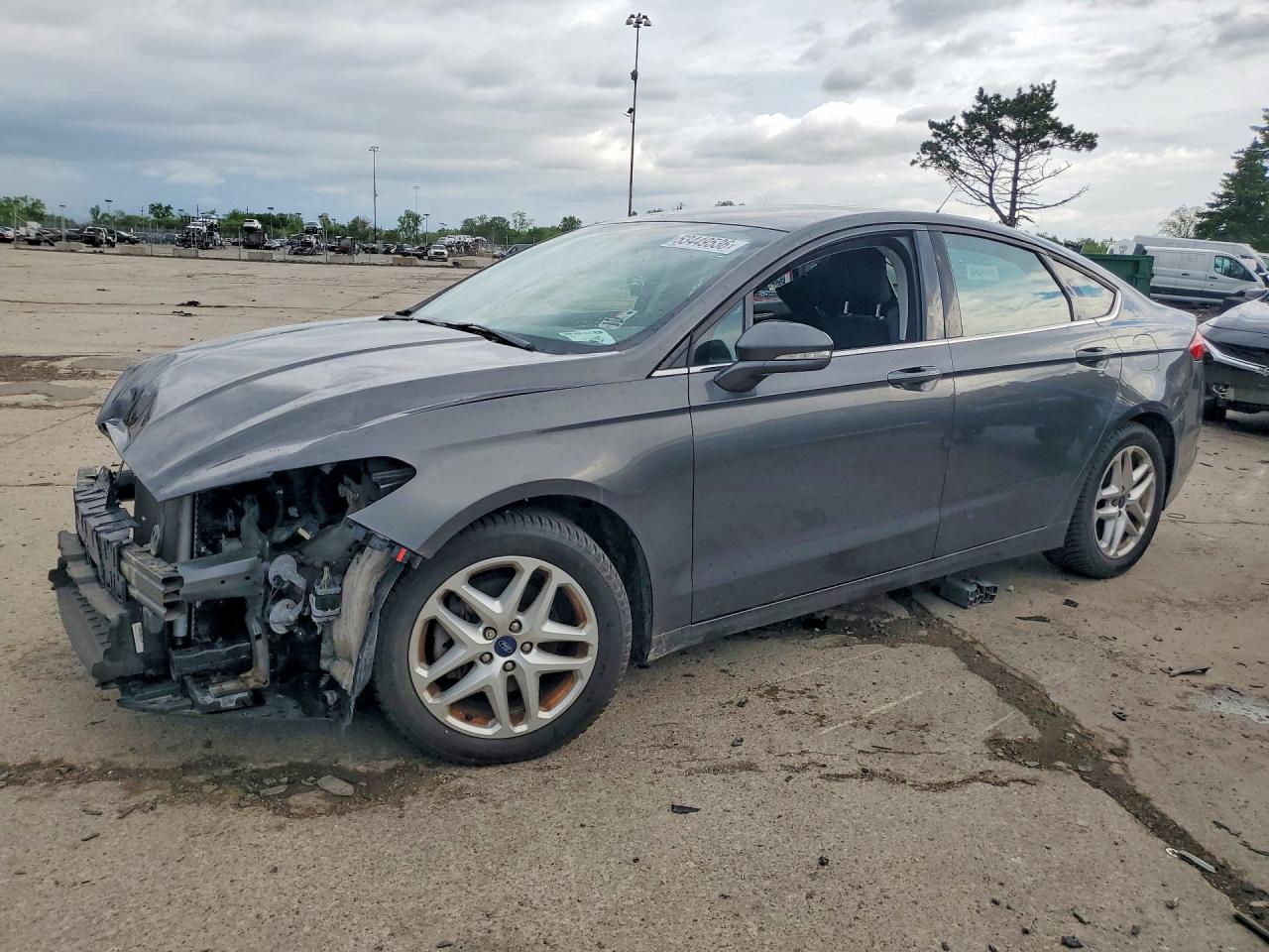 Salvage Ford Fusion Image