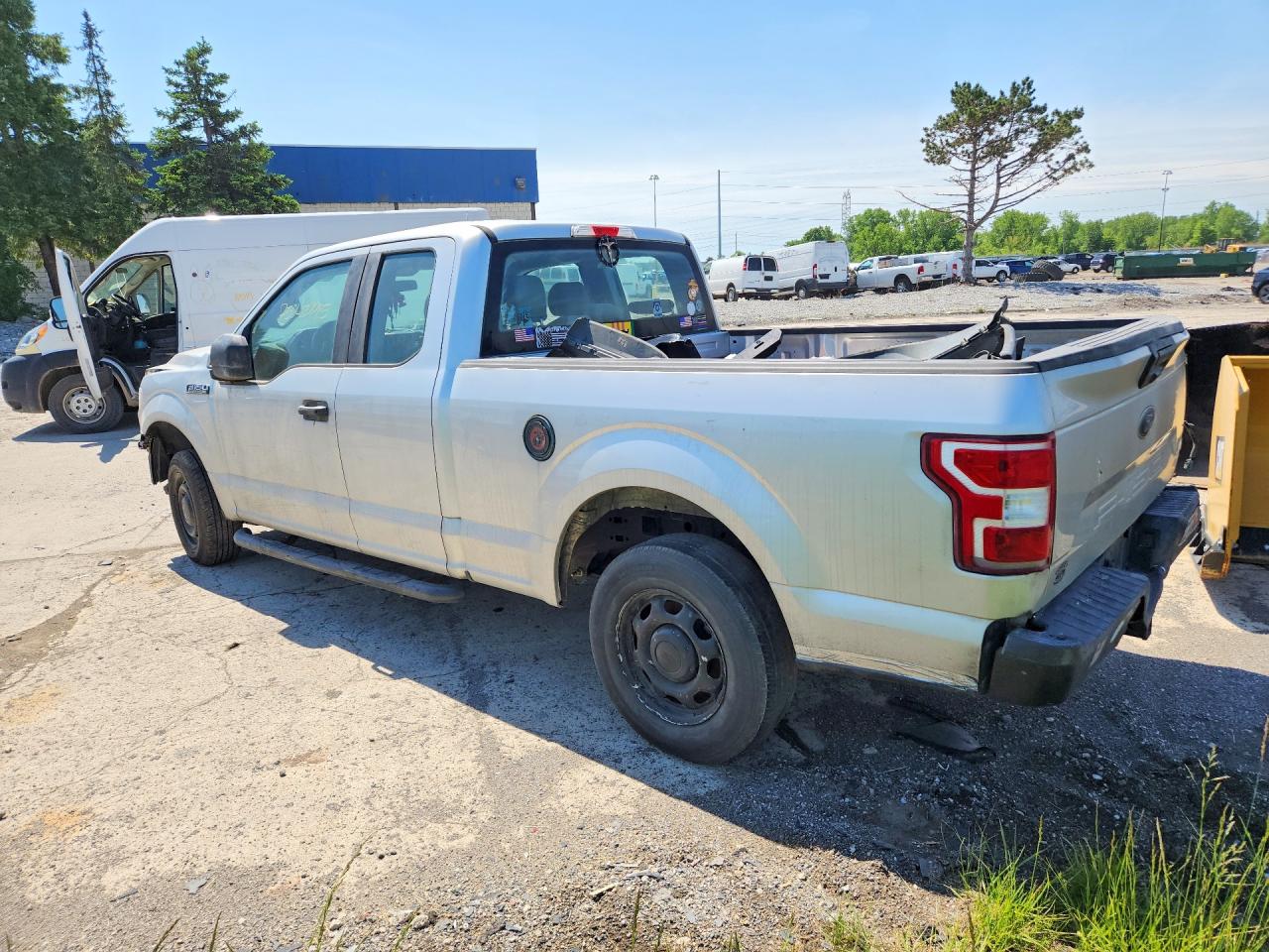 Ford F-150 Super Cab