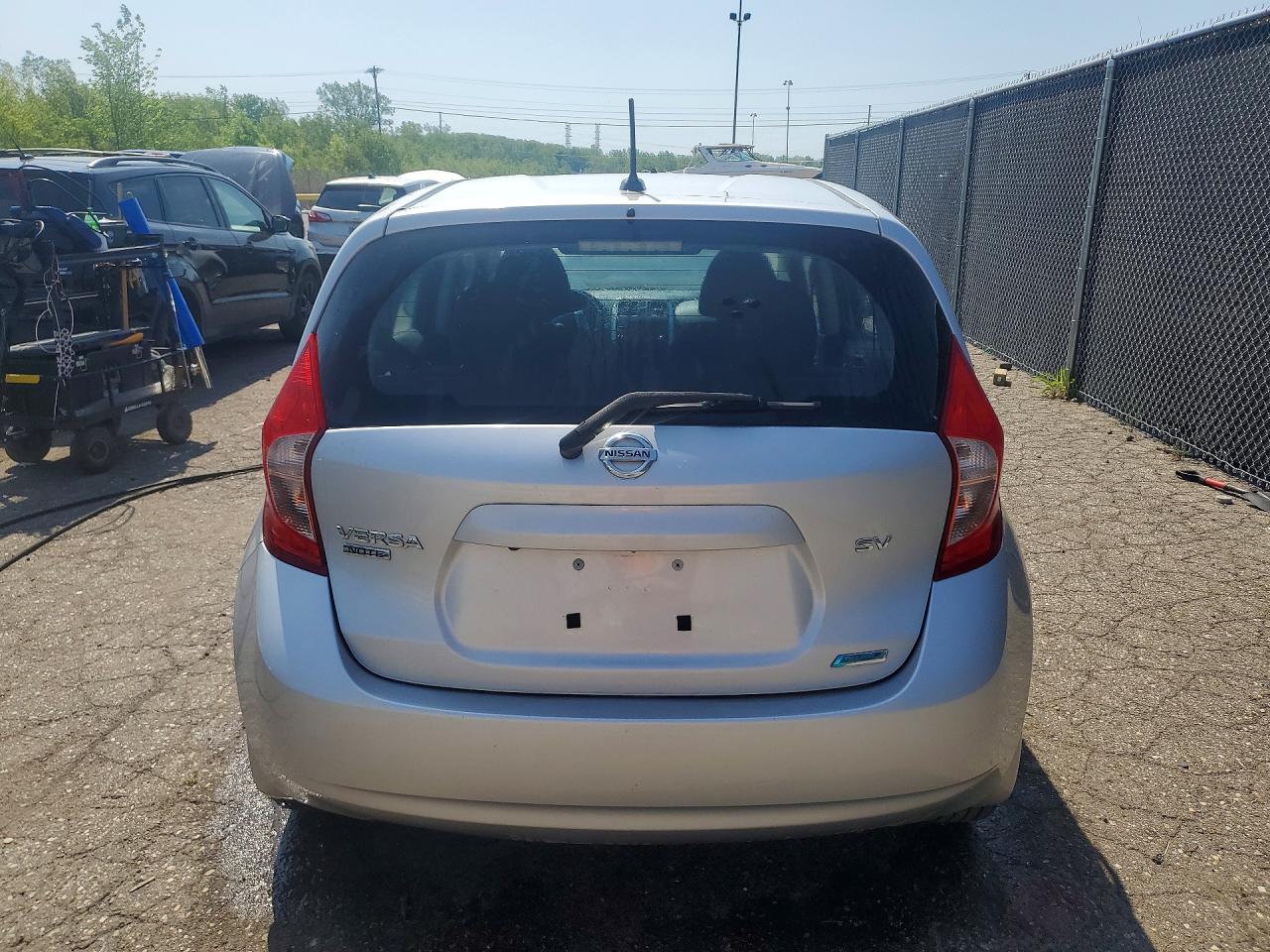 Nissan Versa Sv