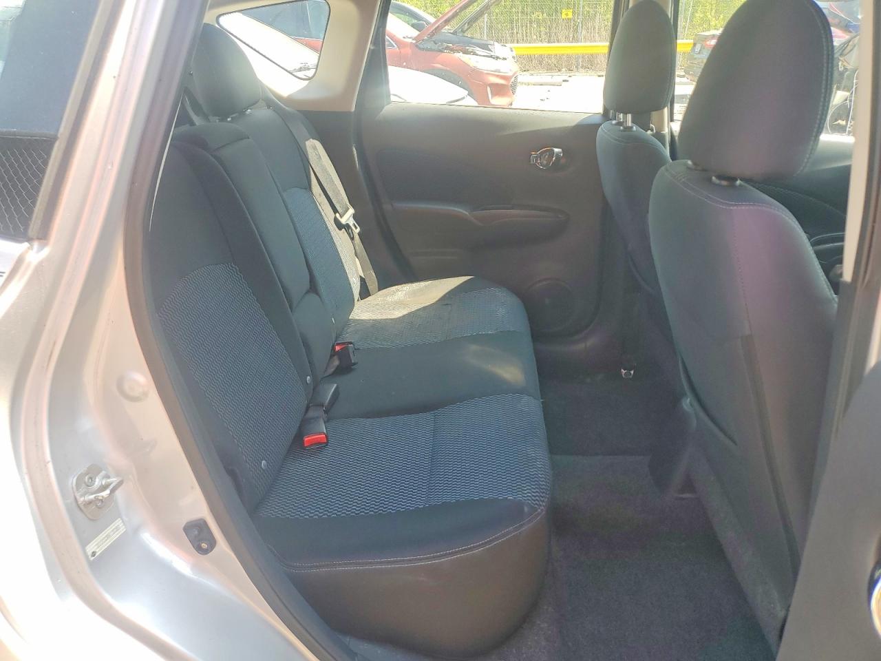 Nissan Versa Sv