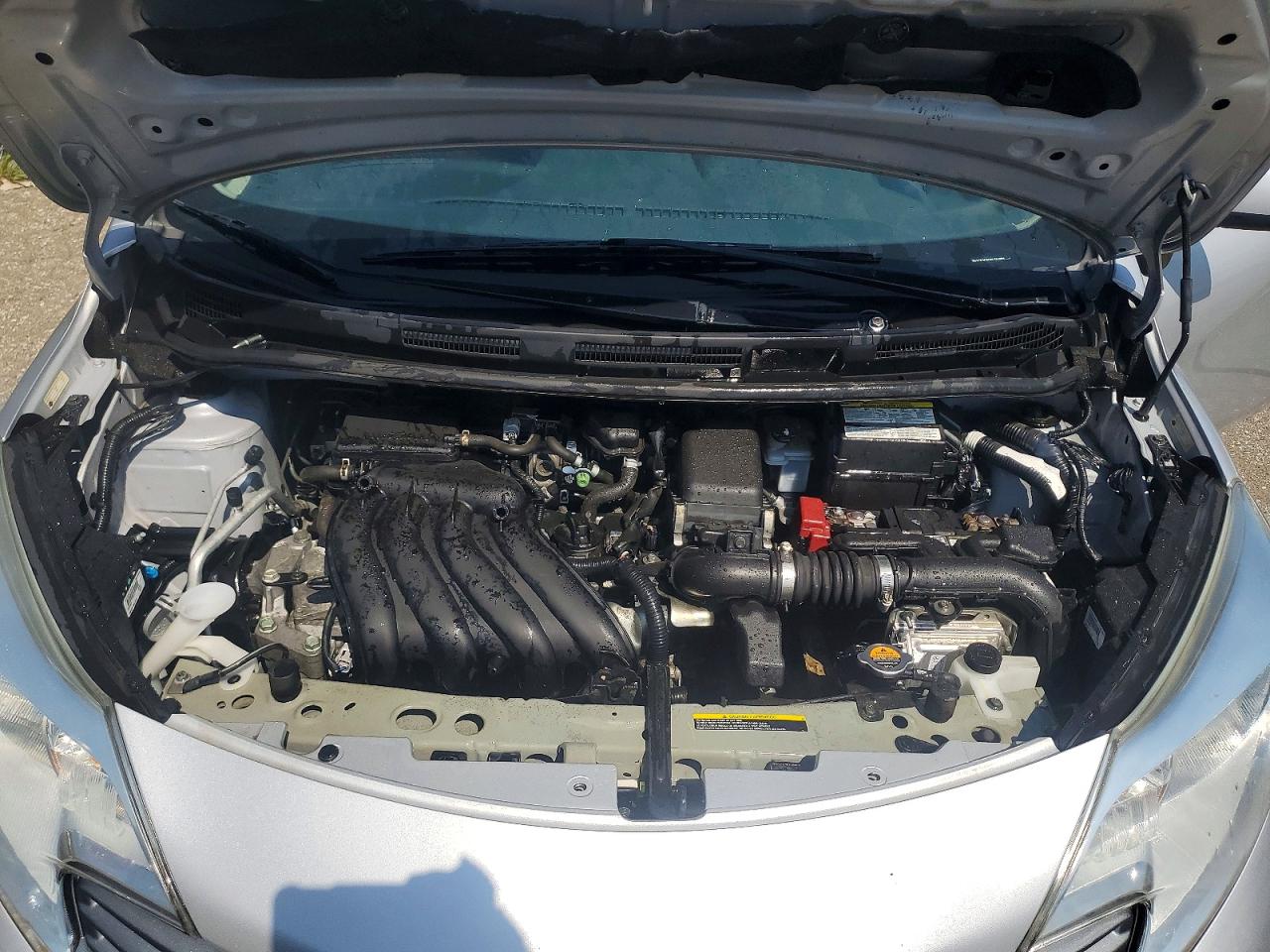 Nissan Versa Sv