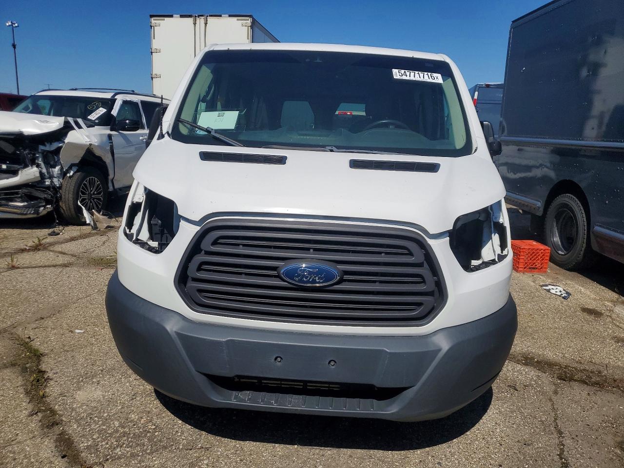 Ford Transit T-350