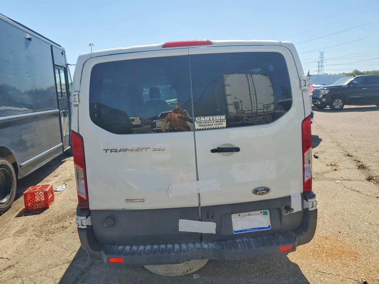 Ford Transit T-350