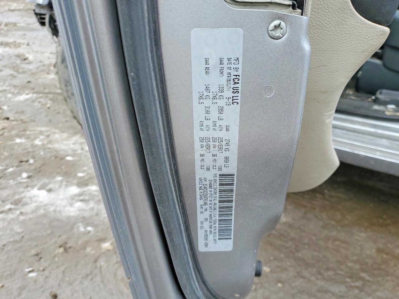 Dodge Caravan Sxt