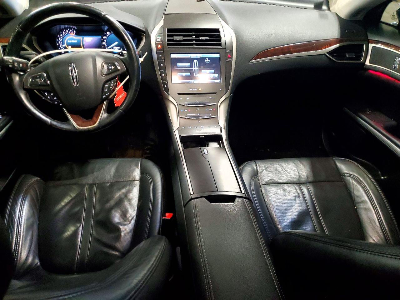 Lincoln MKZ