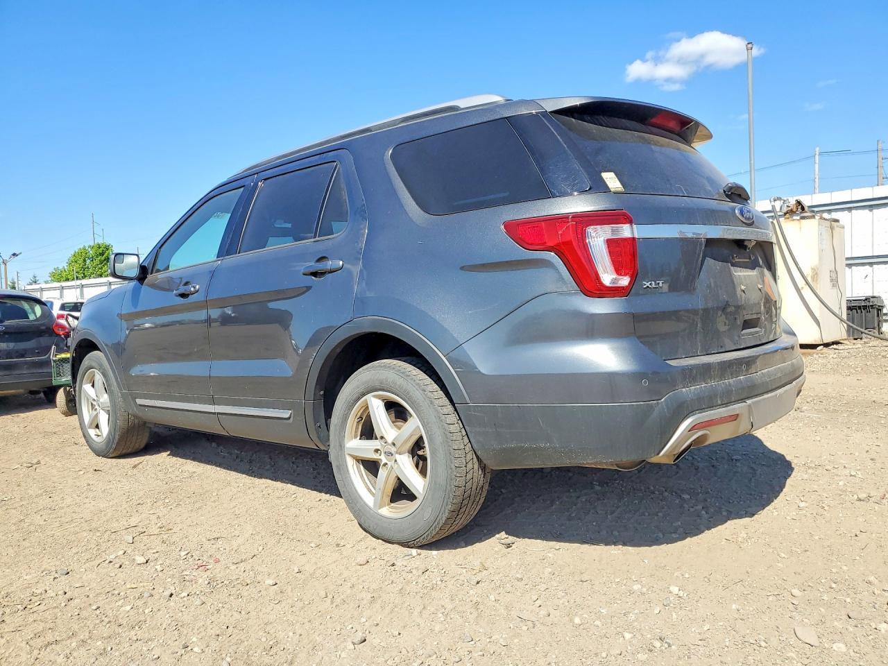 Ford Explorer Xlt