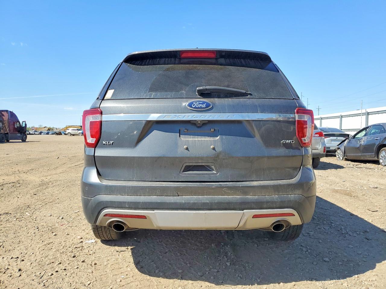 Ford Explorer Xlt