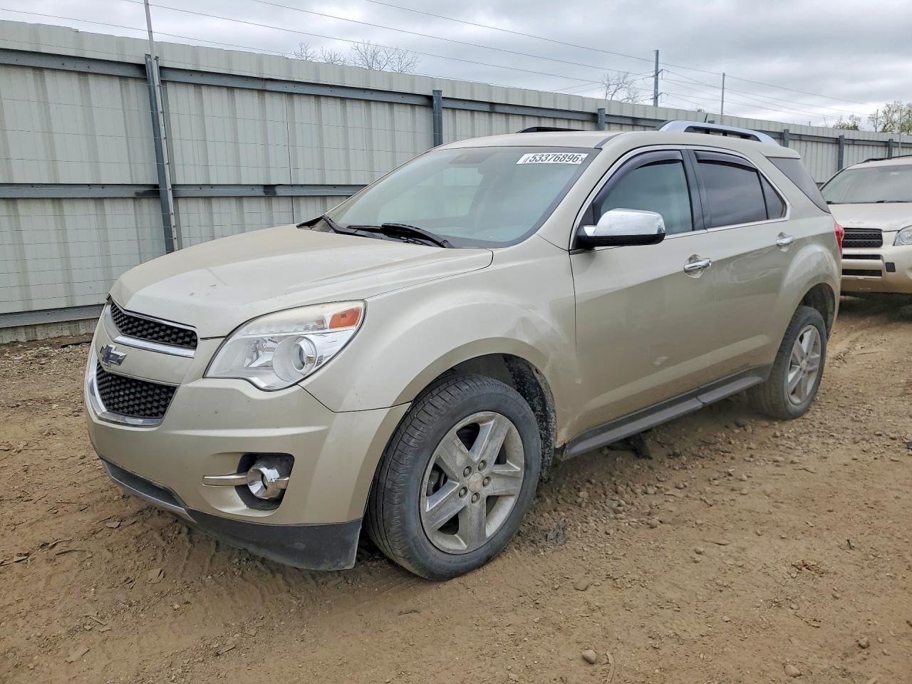 Salvage Chevrolet Equinox Image