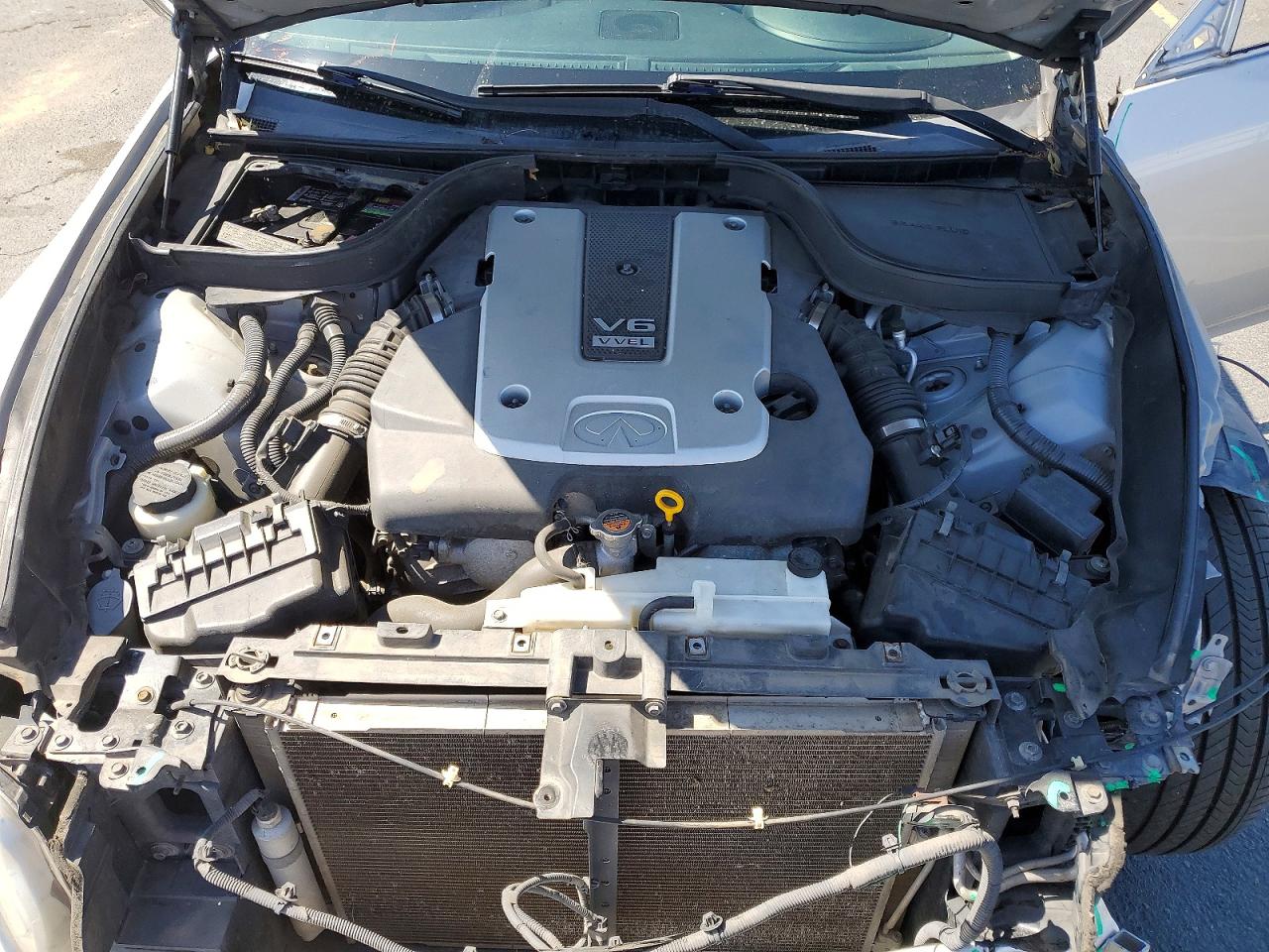 INFINITI G37 X