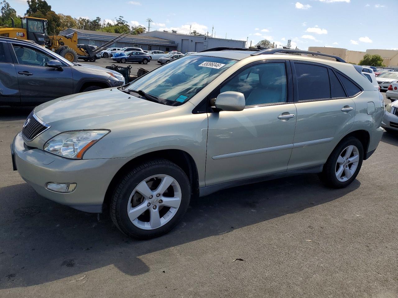 Salvage Lexus RX Image