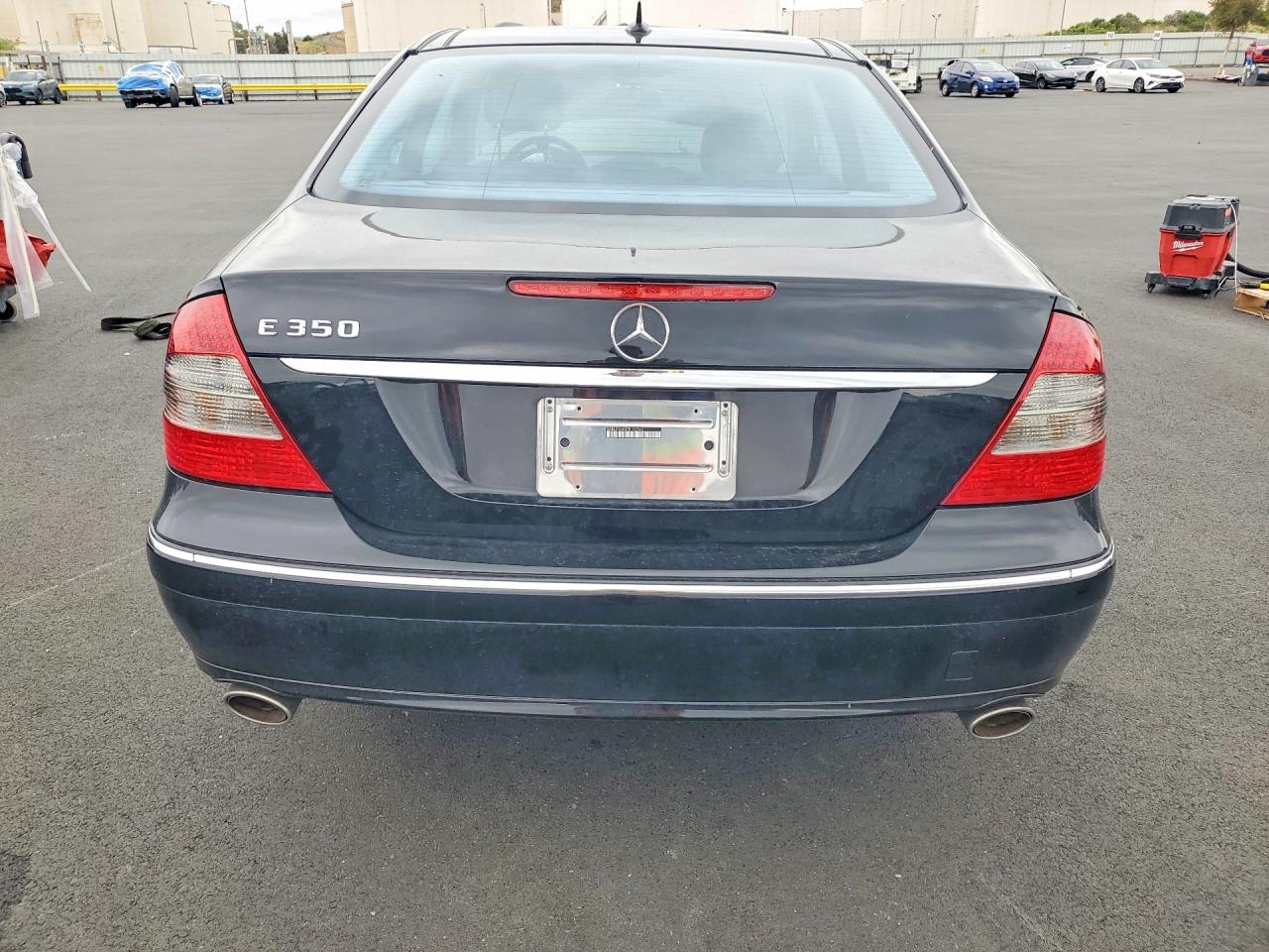 Mercedes-Benz E-Class 350