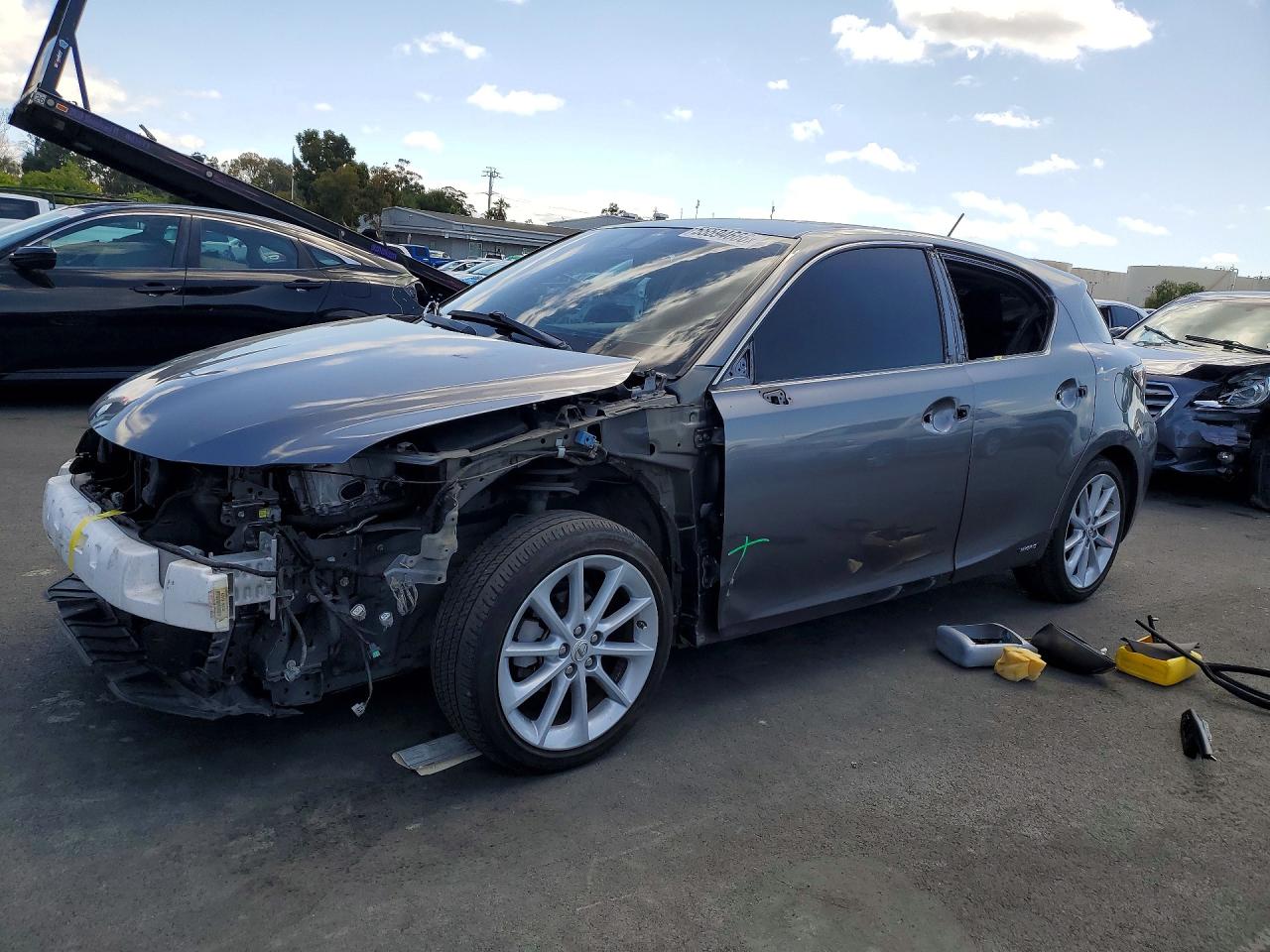 Salvage Lexus Ct Image