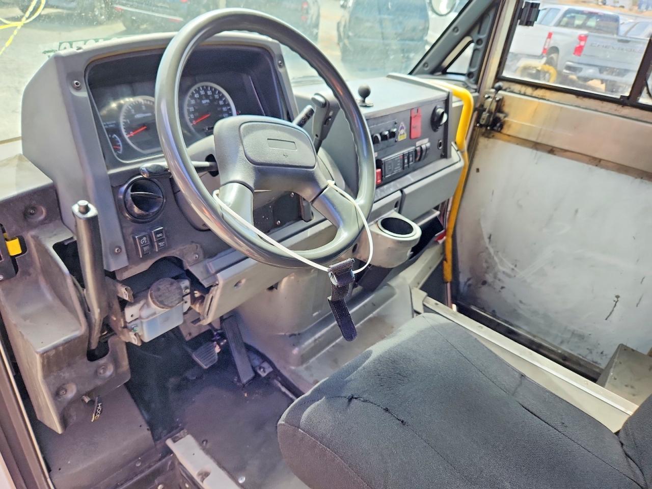 Isuzu Npr