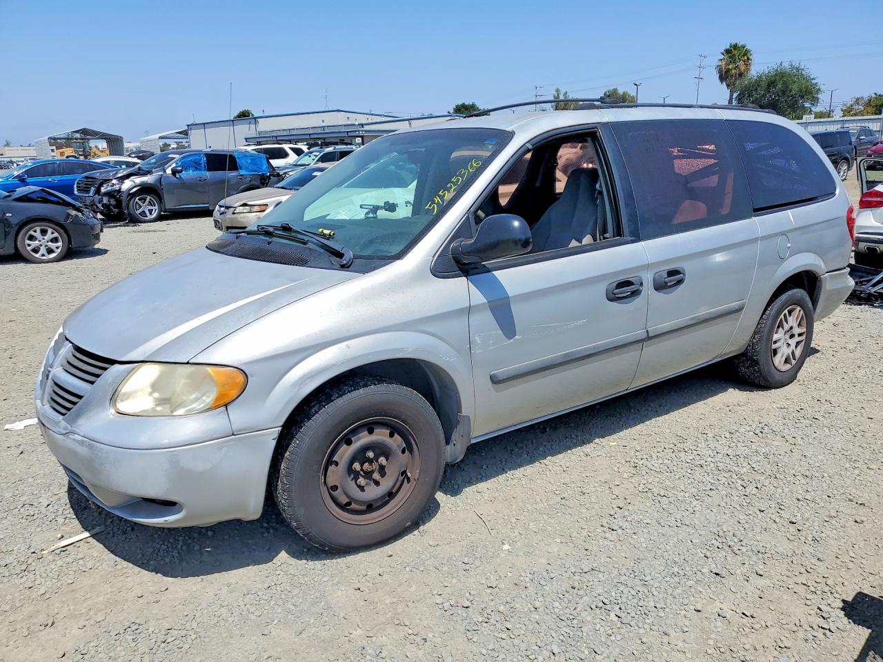 Salvage Dodge Caravan Image