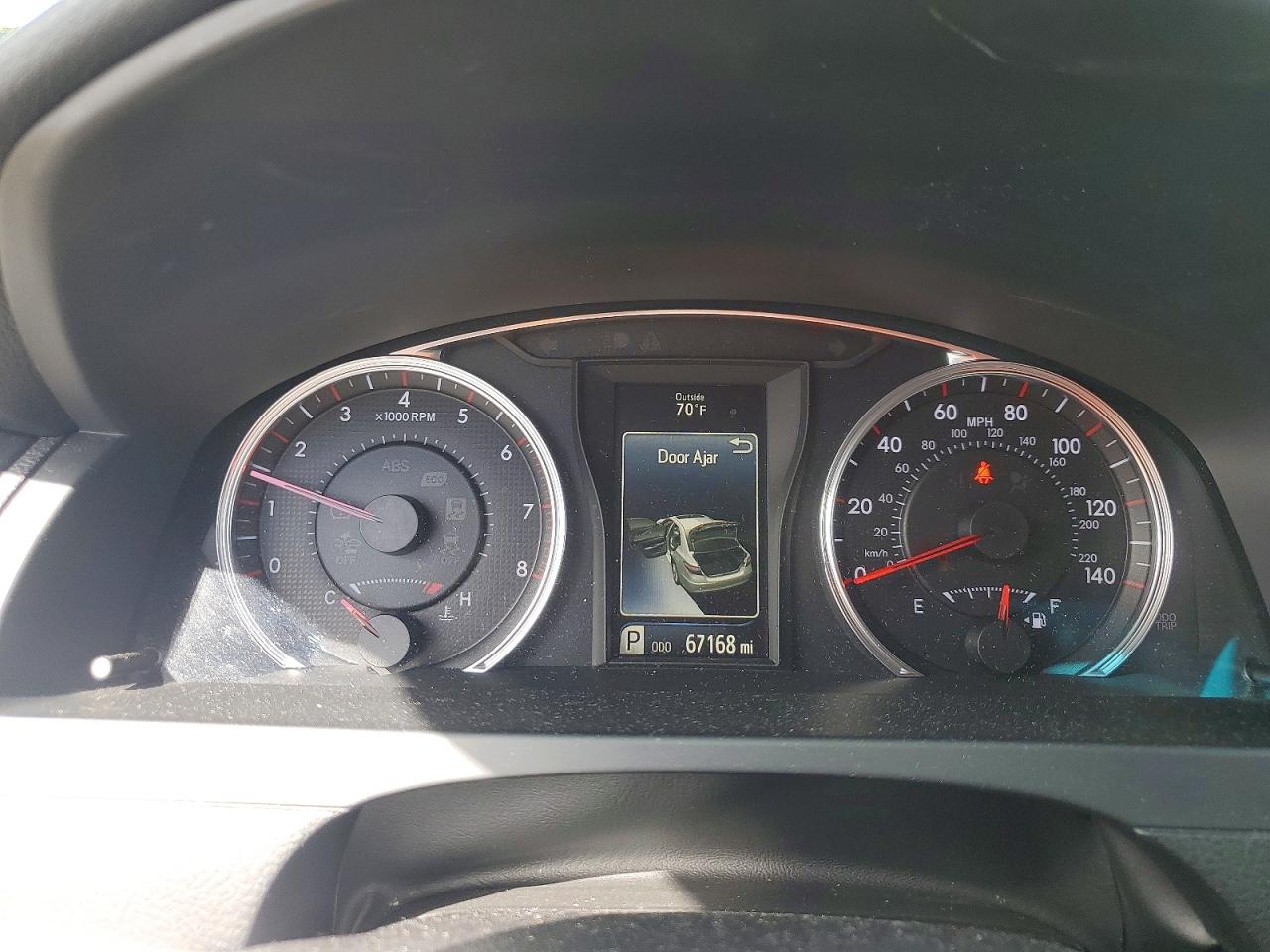 Toyota Camry Se