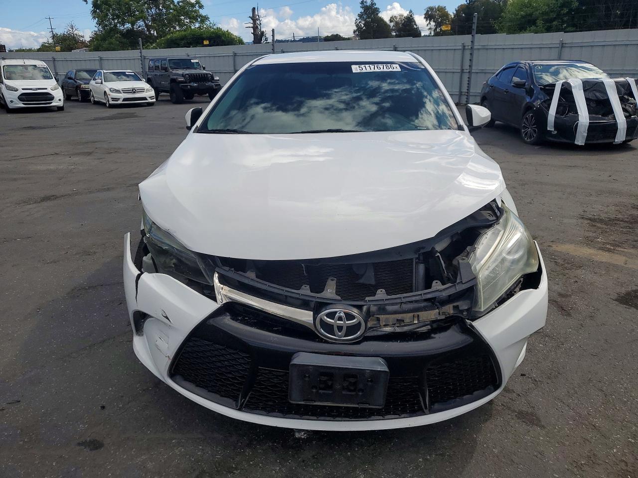 Toyota Camry Se