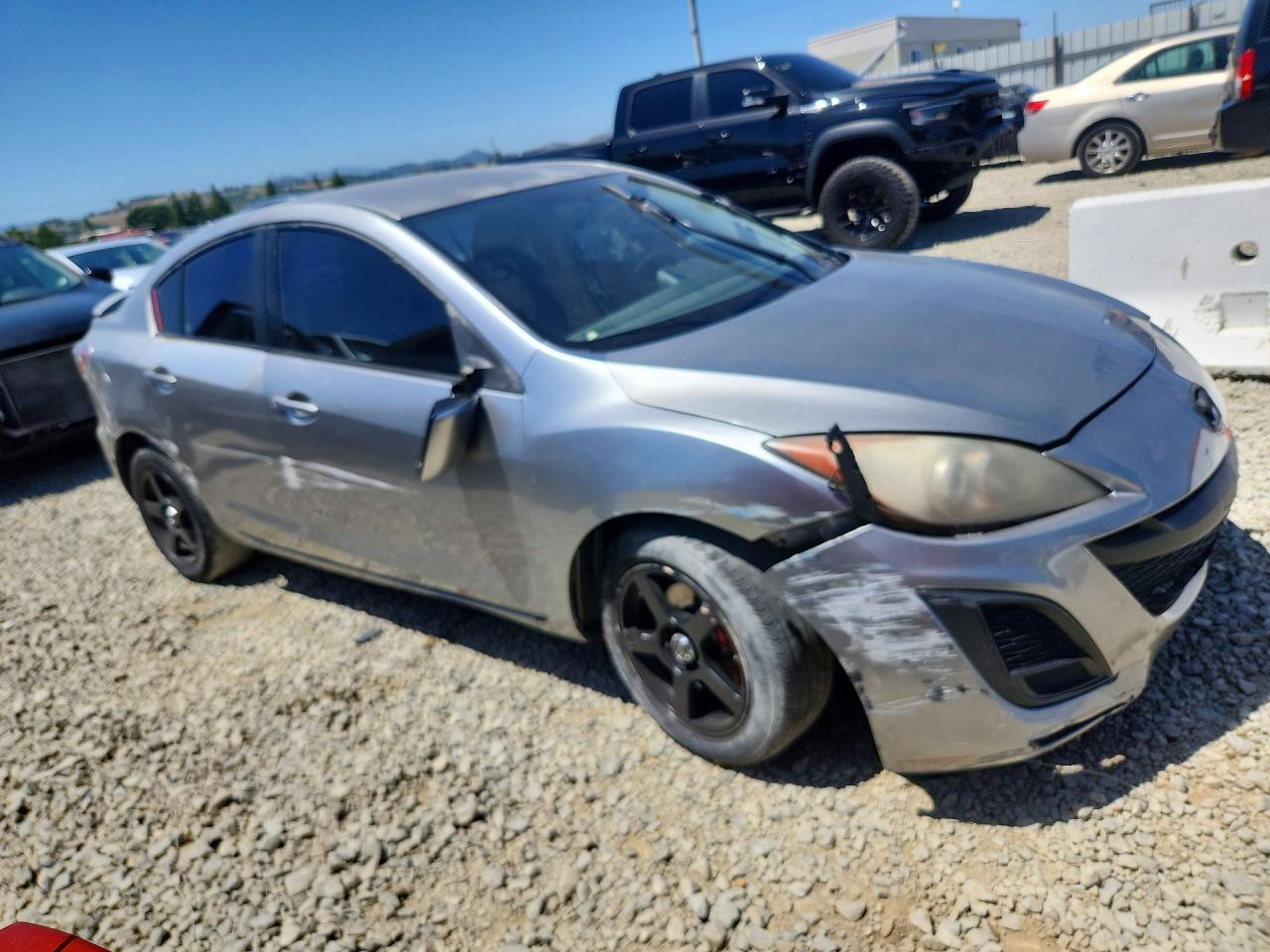 Mazda 3 I