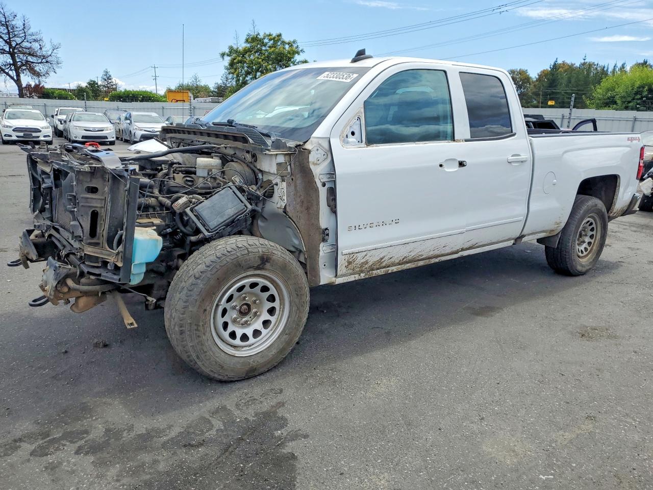 Salvage Chevrolet Silverado Image
