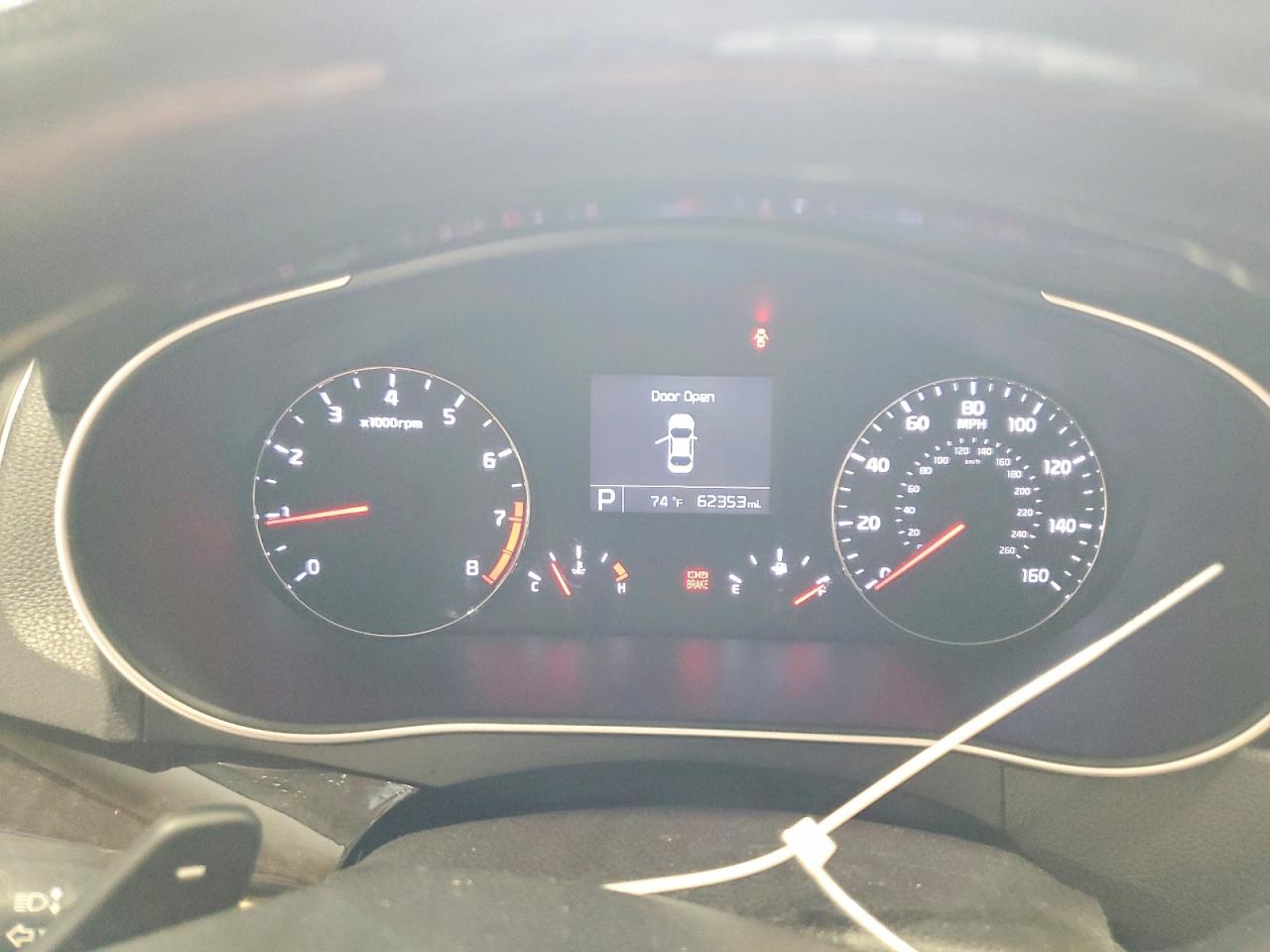 Kia Cadenza Premium