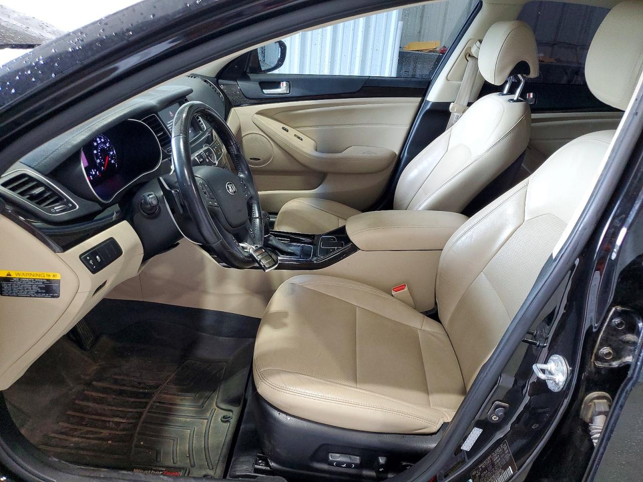 Kia Cadenza Premium