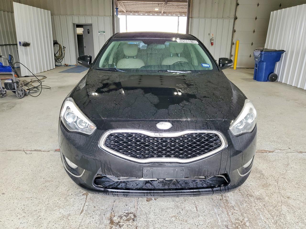 Kia Cadenza Premium