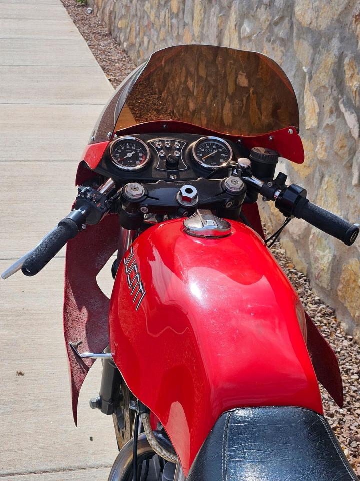 Ducati 900 Super