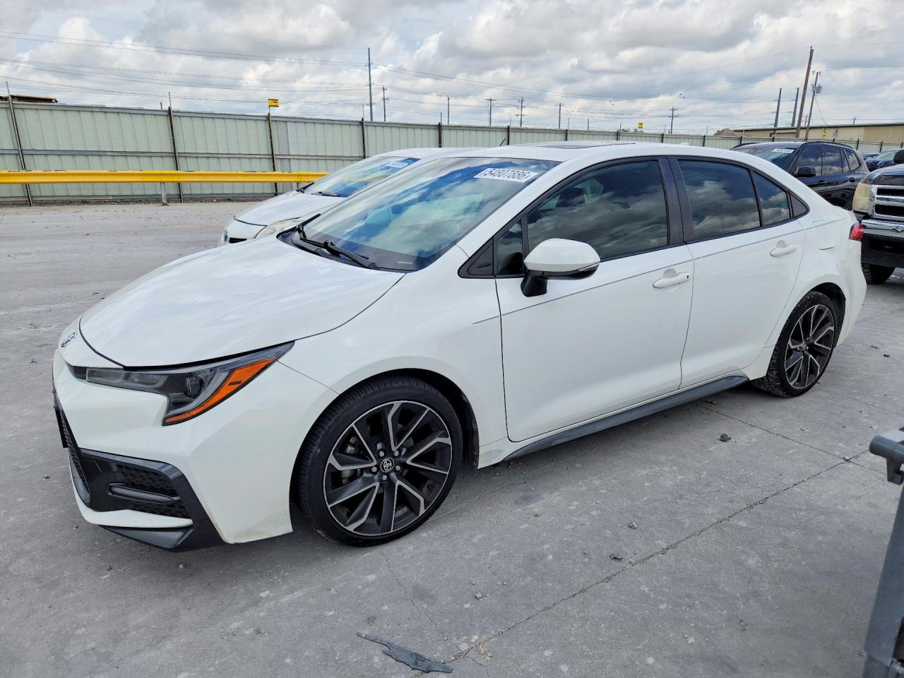 Salvage Toyota Corolla Image