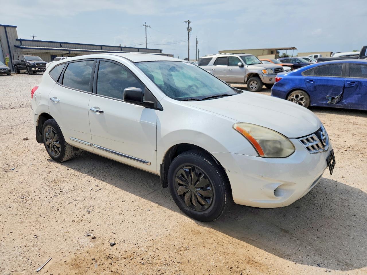 Nissan Rogue S