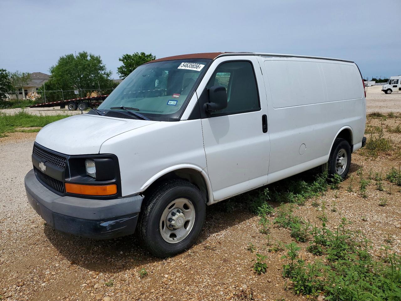 Salvage Chevrolet Express Image