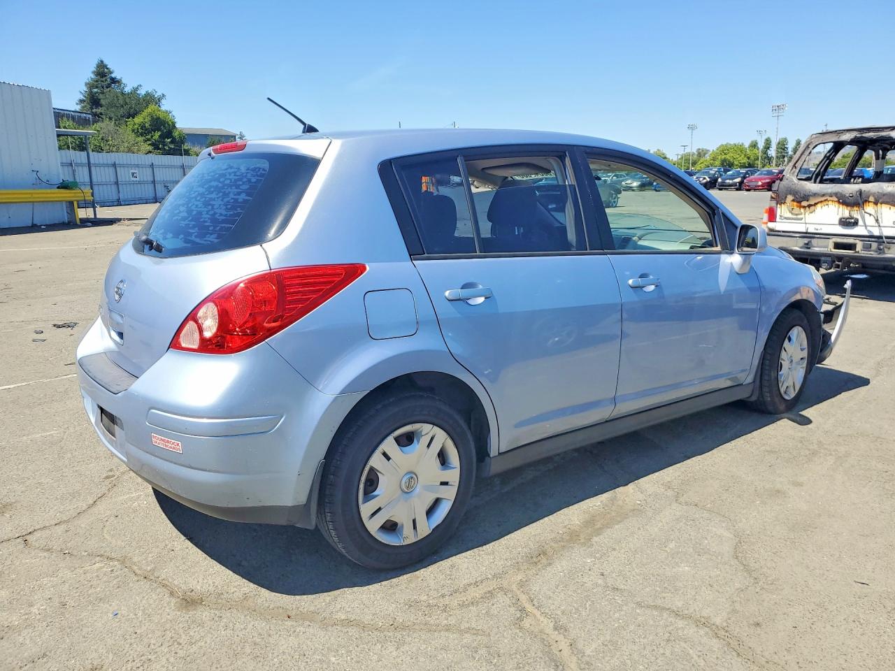 Nissan Versa 1.8 S
