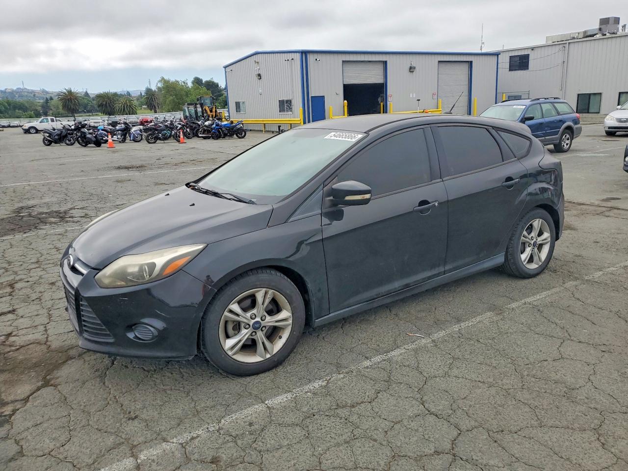 Salvage Ford Focus Image