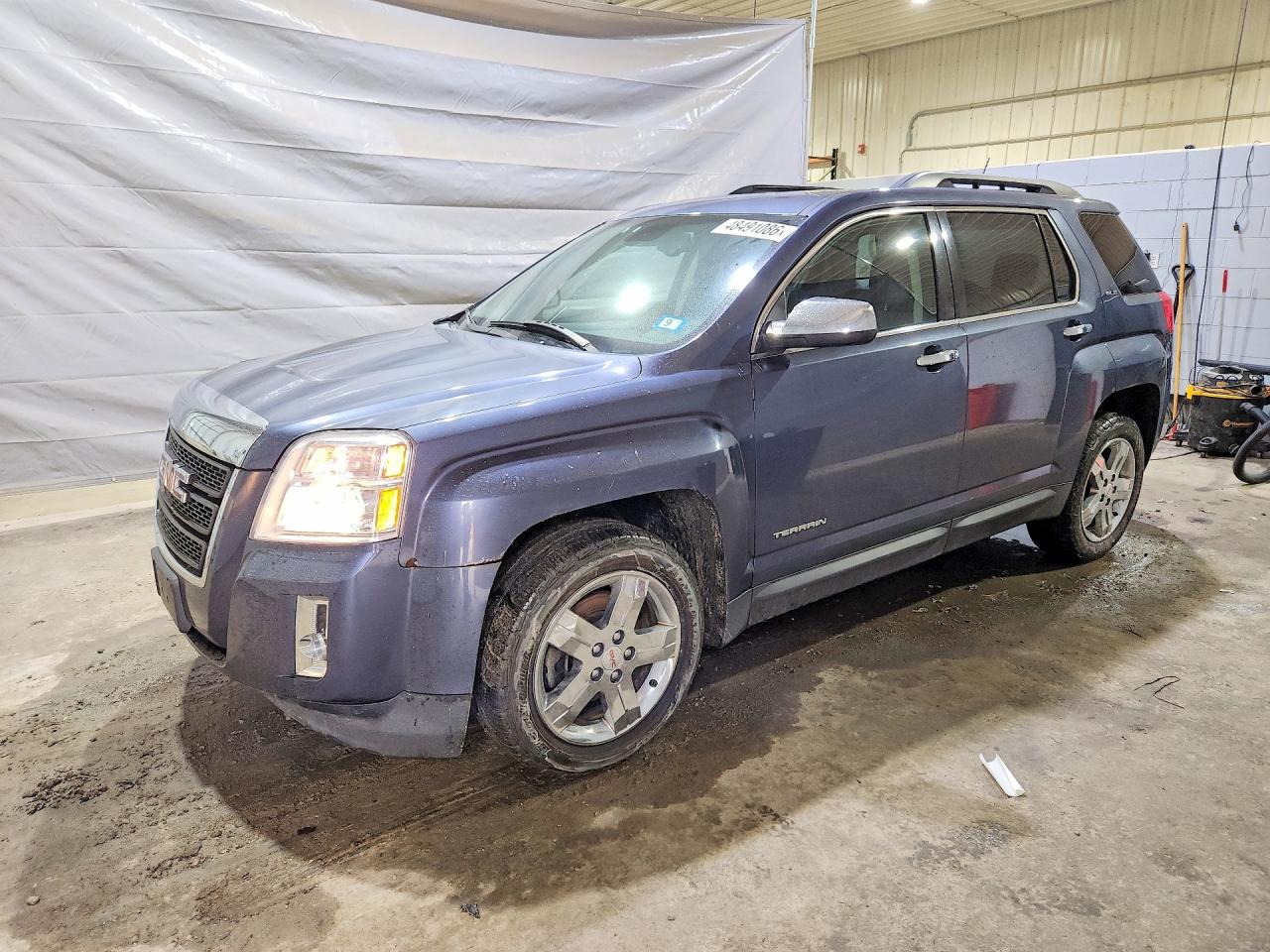 Salvage GMC Terrain Image