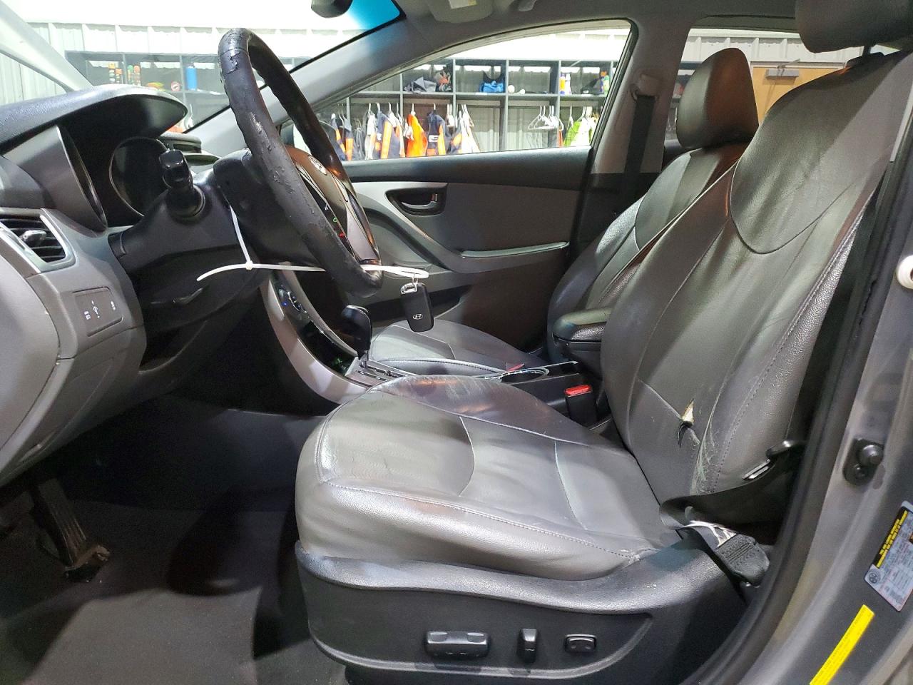 Hyundai ELANTRA Limited