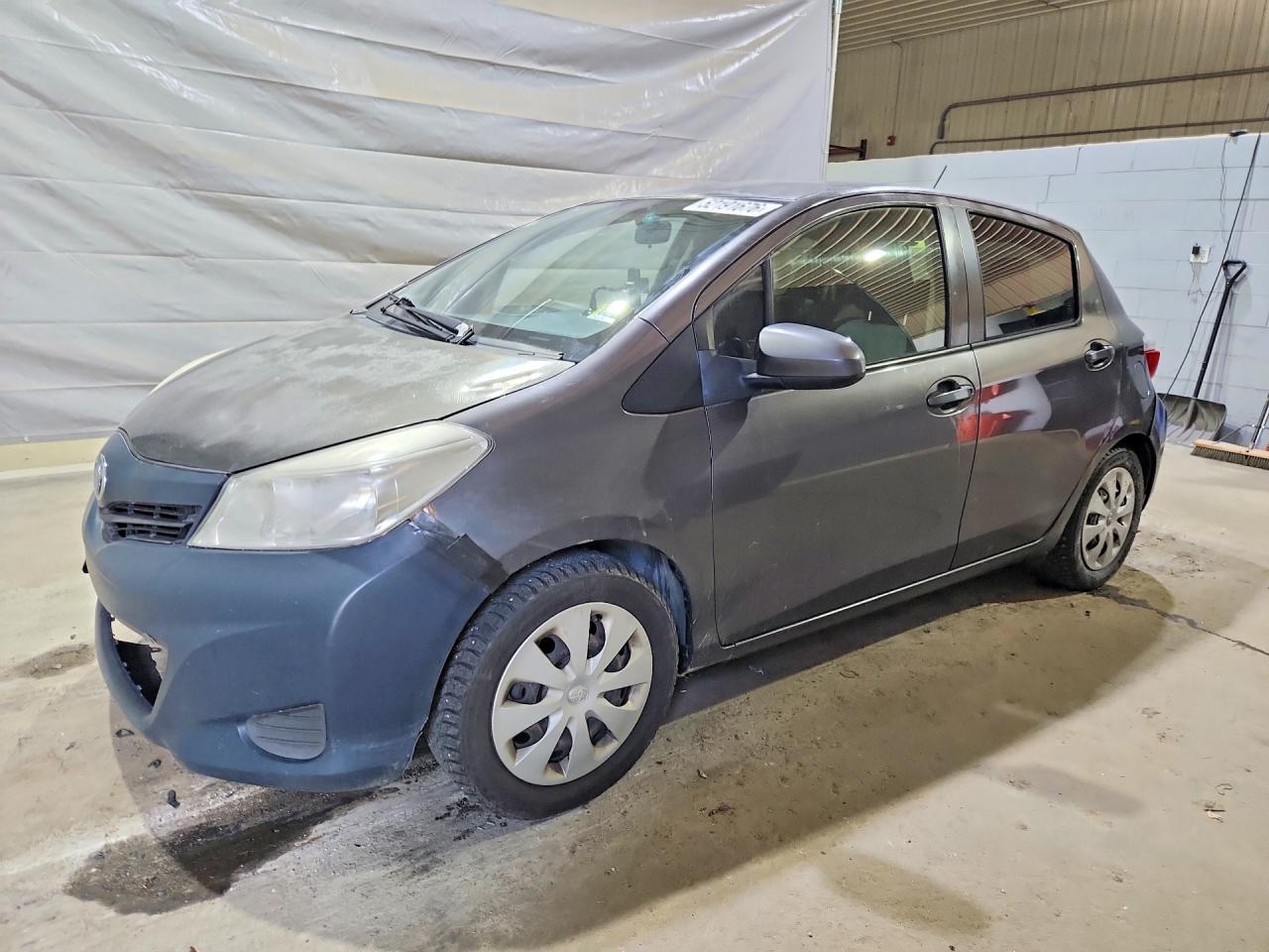 Salvage Toyota Yaris Image