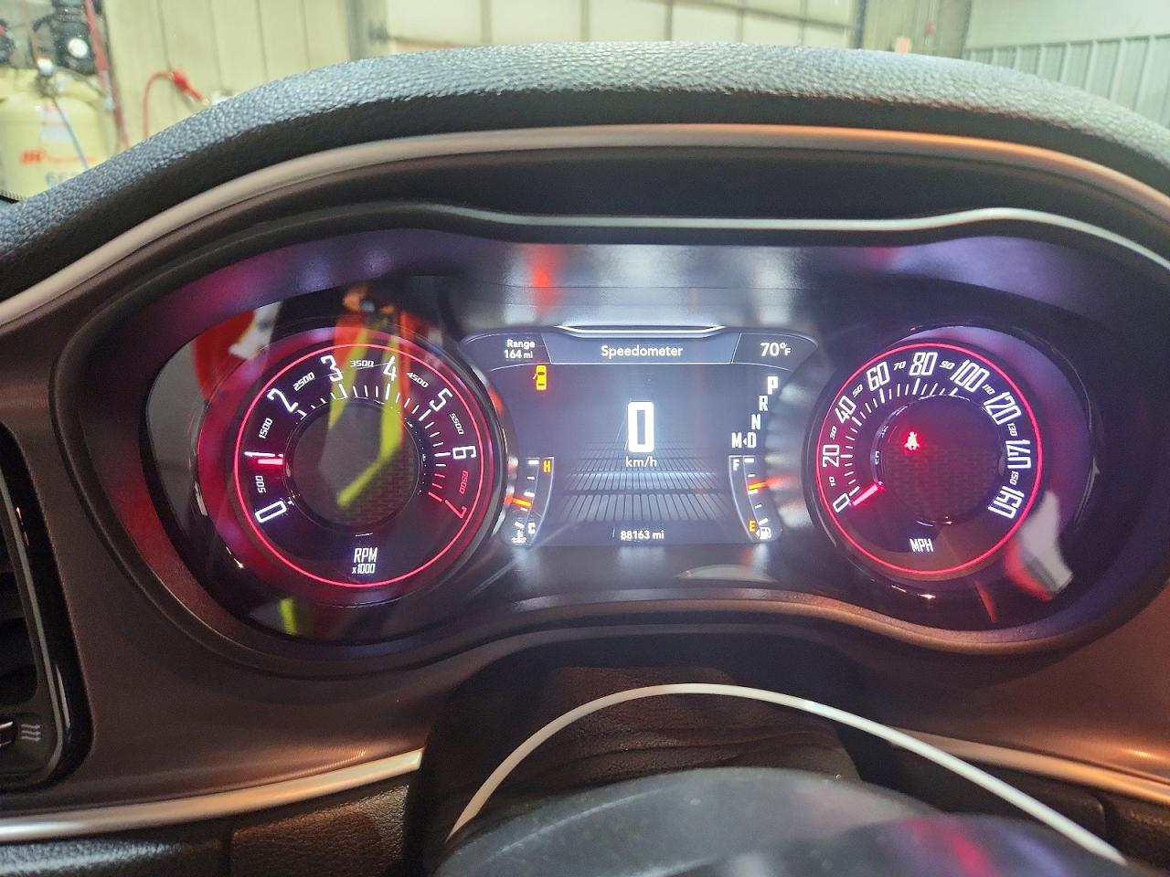 Dodge Challenger Sxt