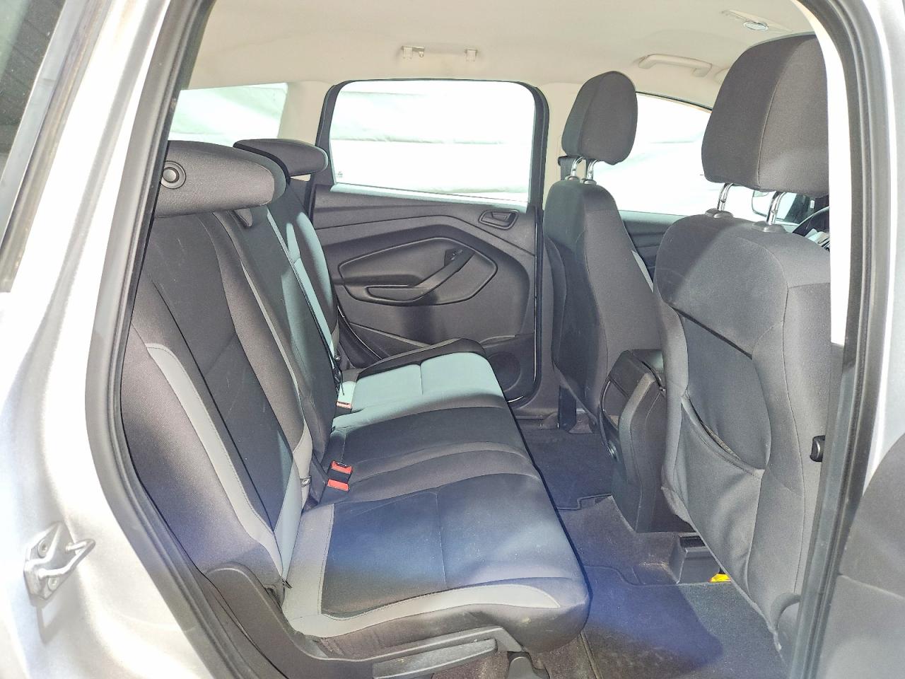 Ford Escape S