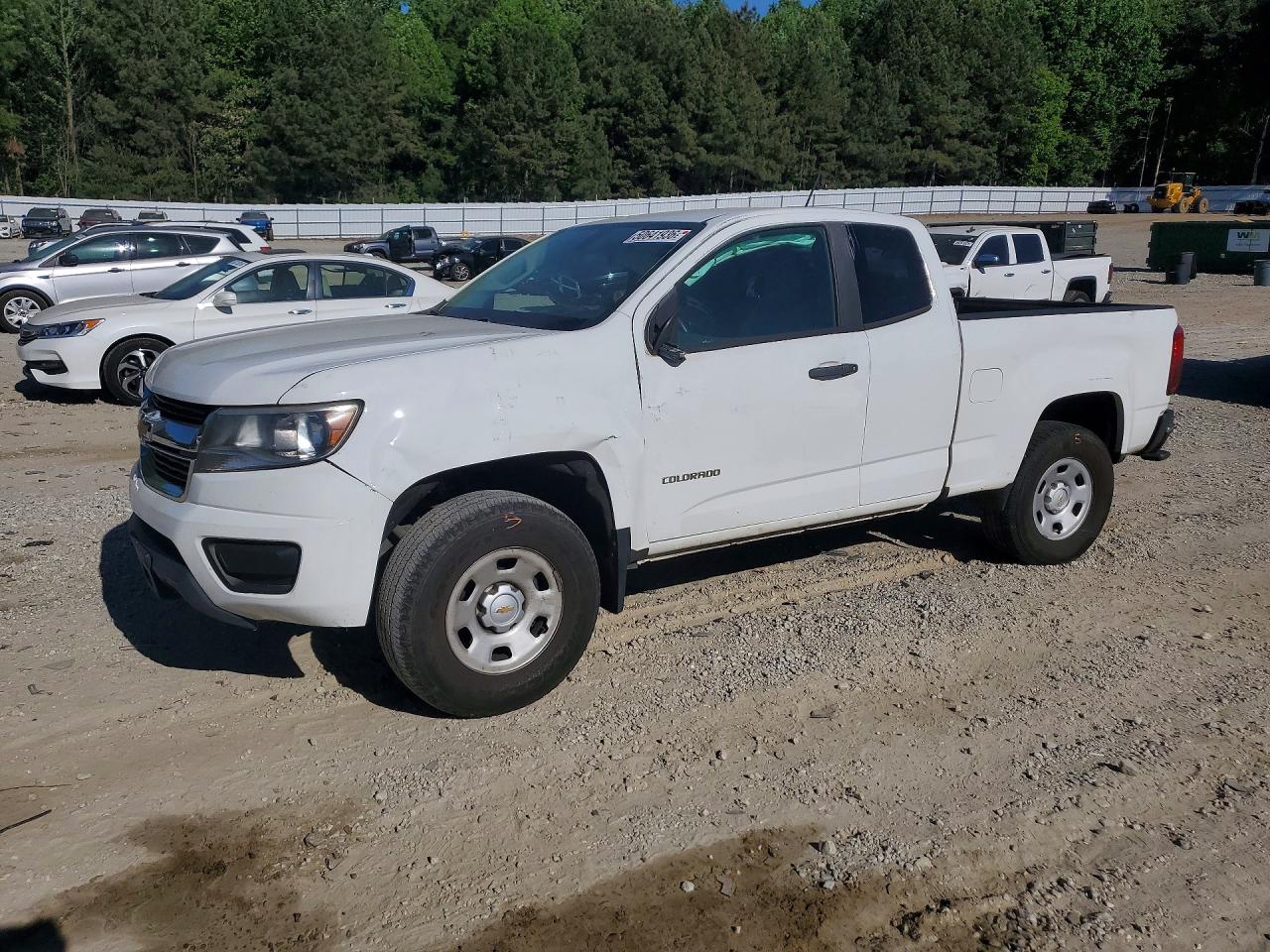 Salvage Chevrolet Colorado Image