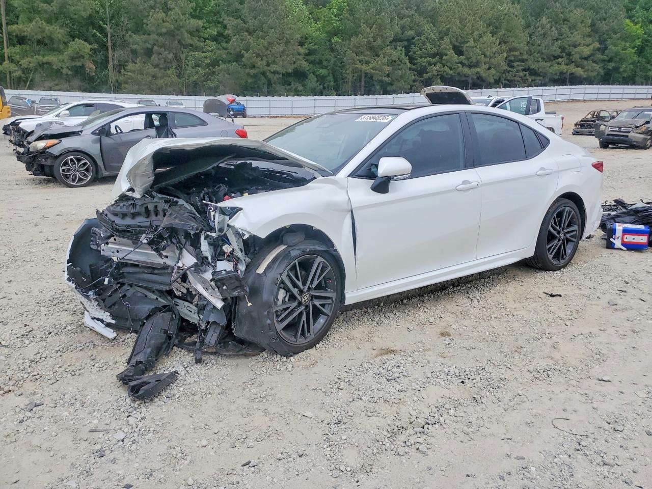 Salvage Toyota Camry Image