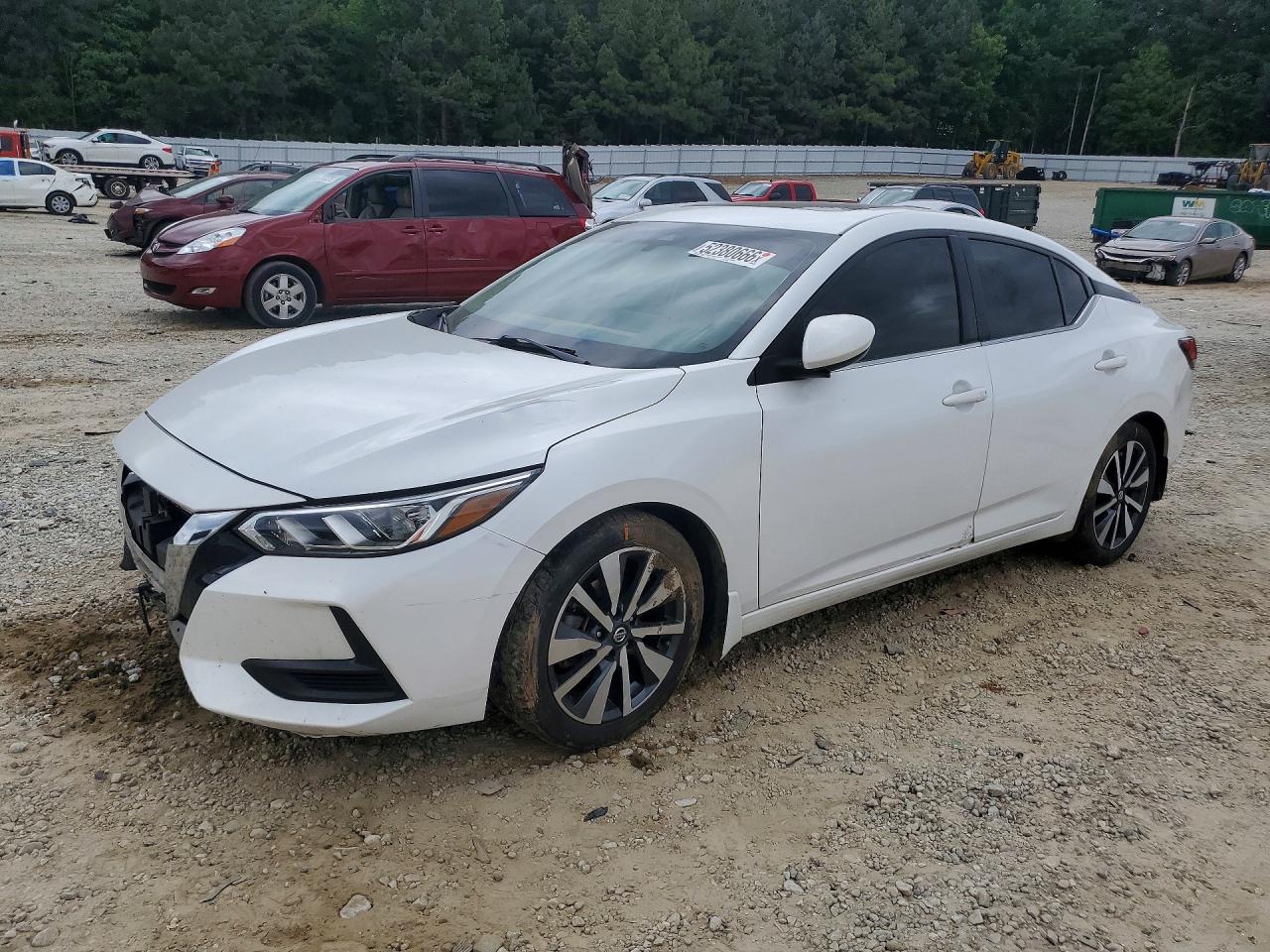 Salvage Nissan Sentra Image