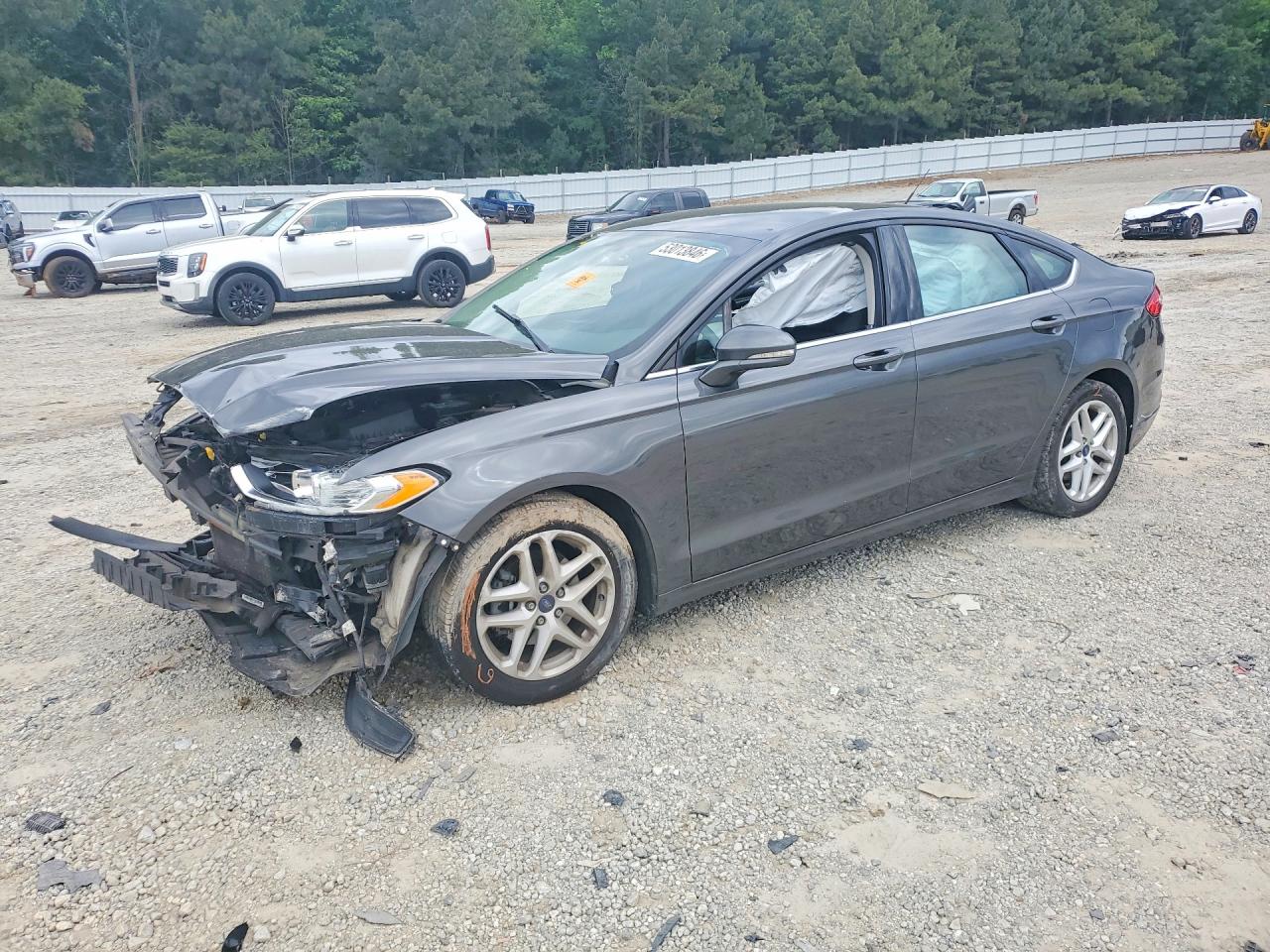 Salvage Ford Fusion Image