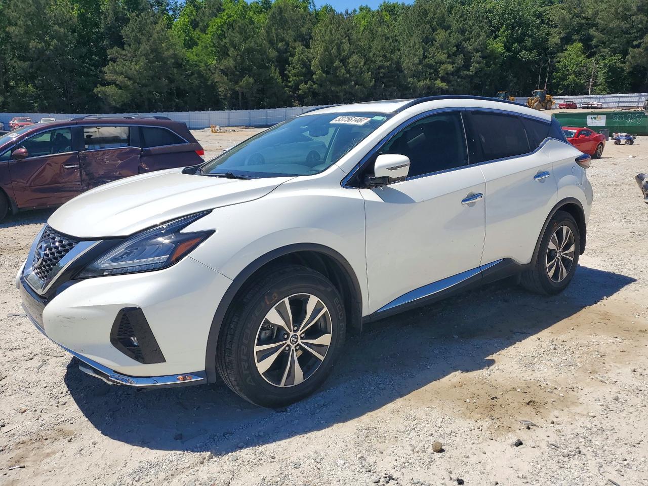 Salvage Nissan Murano Image