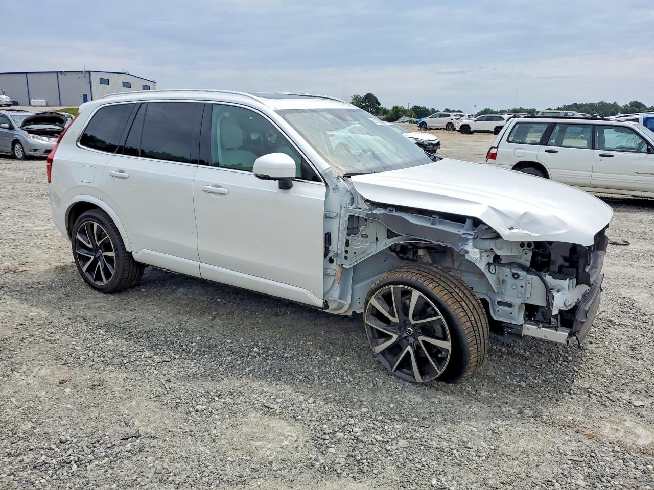 Volvo XC90 T6 Momentum