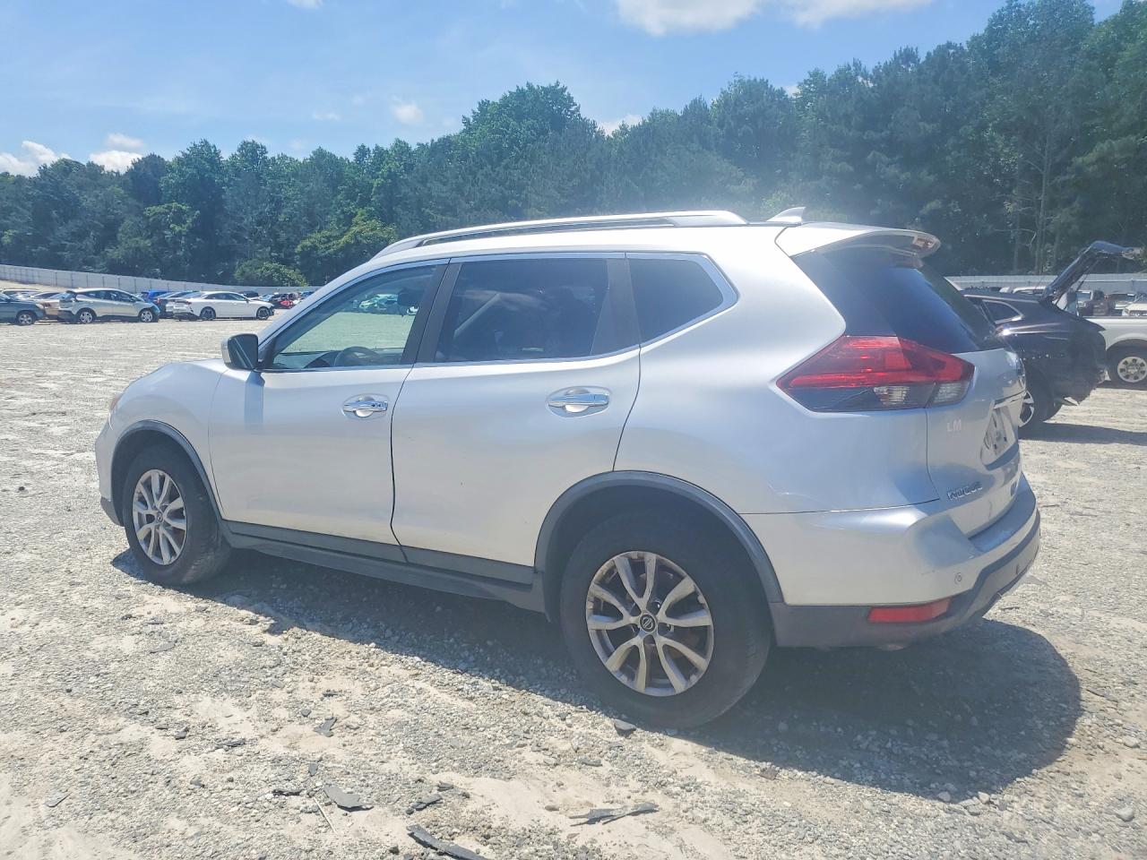 Nissan Rogue Sv