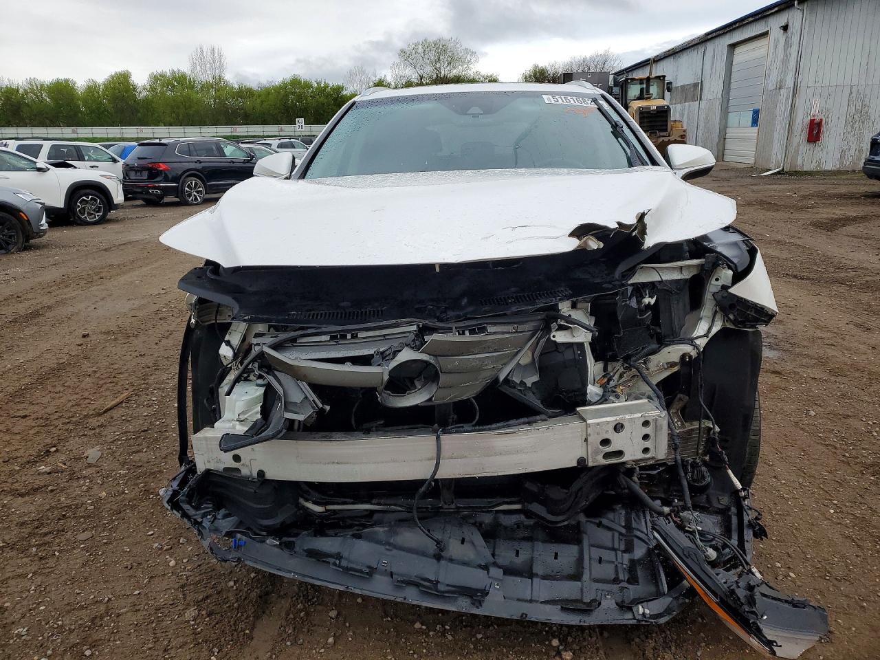 Lexus RX Base