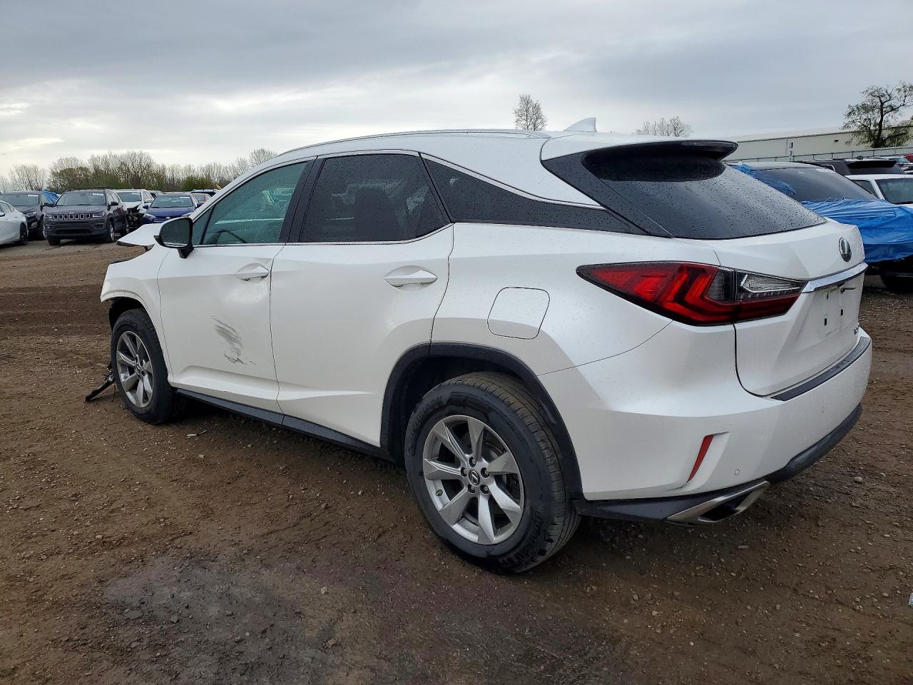 Lexus RX Base